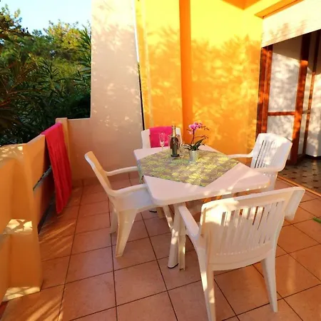 Residenz Carina Dreizimmer-wohnung Elegance Fuer 8 Personen Διαμέρισμα