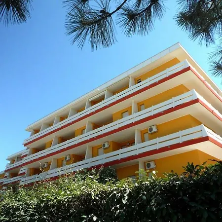 Residenz Carina Dreizimmer-wohnung Elegance Fuer 8 Personen Apartment *
